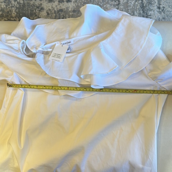 NWT Calvin Klein Off Shoulder Asymmetrical Ruffle Blouse - Picture 7 of 7